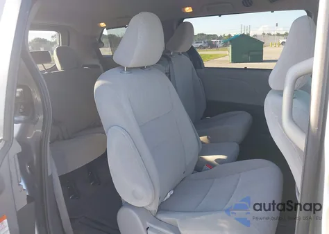 2017 Toyota Sienna Le 8 Passenger from USA, damaged, VIN 5TDKZ3DC0HS843709